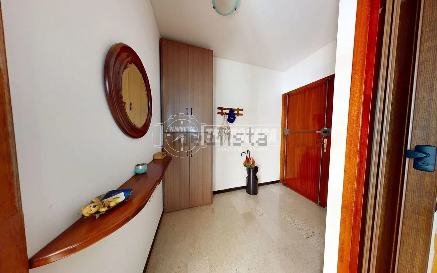 Gallery 5